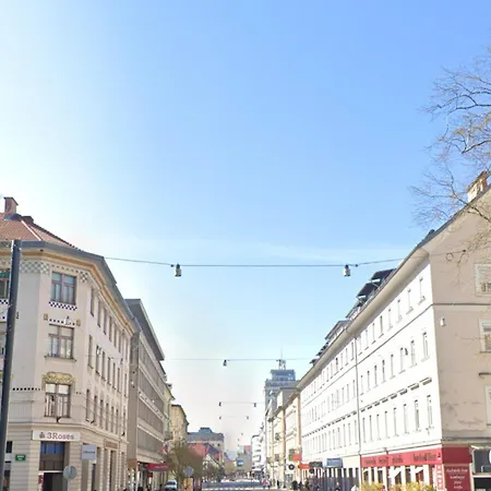 Family In The Centre - Free Parking Garage Апартаменти